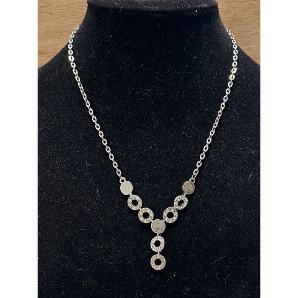 Silver Tone Y Necklace Rhinestone Circle Collar 19” Beauty